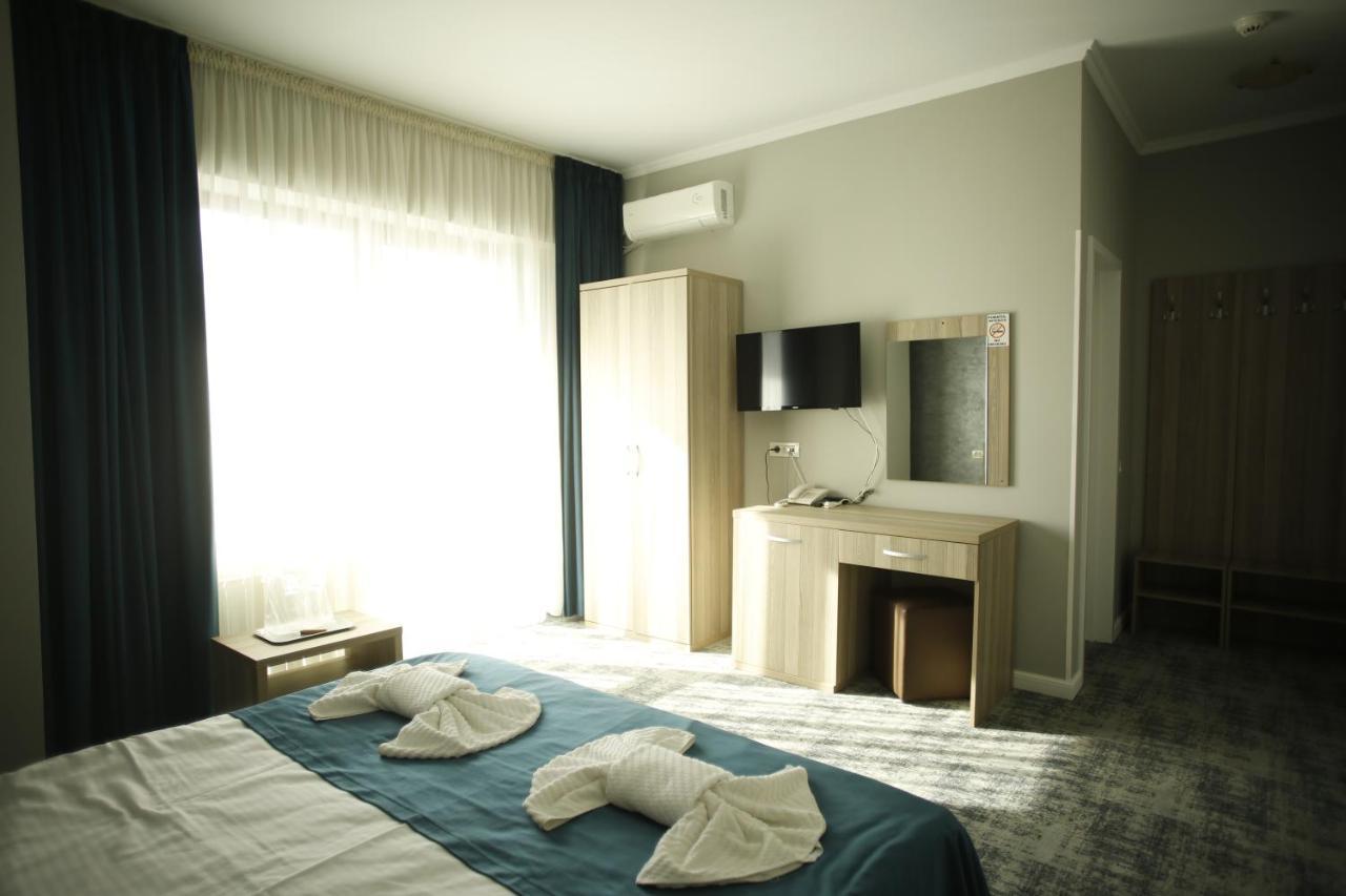 Hotel Agapi Мамая Екстериор снимка