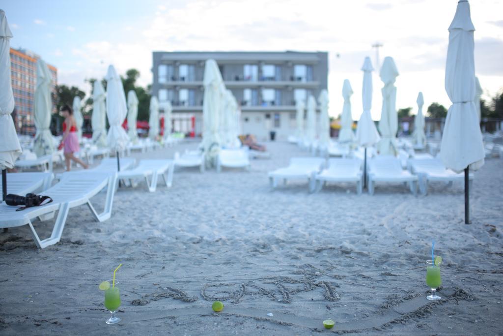 Hotel Agapi Мамая Екстериор снимка